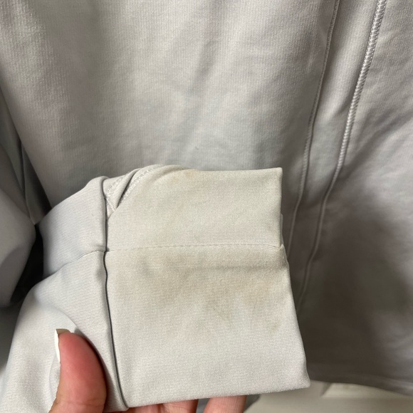 Under Armour Quarter Zip - Picture 4 of 4